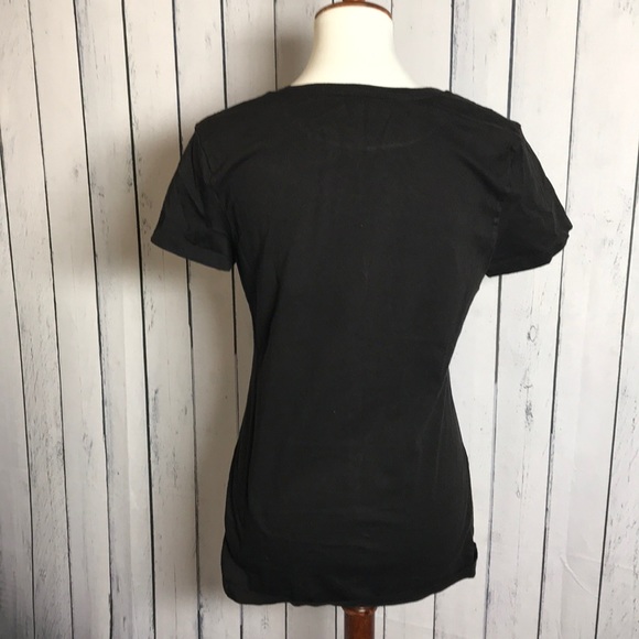 Funny Black Graphic Tee Arrested Development - Picture 3 of 4